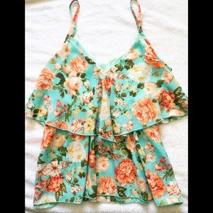 Floral top never worn